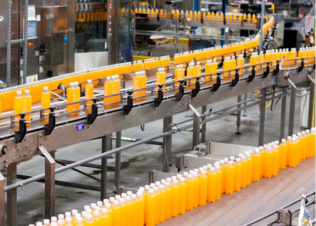 Monsieur travail usine solution innovante Storcan